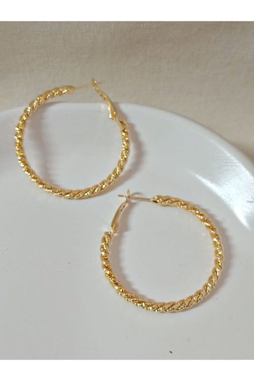 Gold İnce Burgulu Şık Hafif Kadın Küpe
