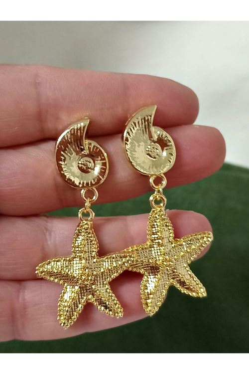 Gold Sallantılı Deniz Yıldızı Hafif Kadın Küpe