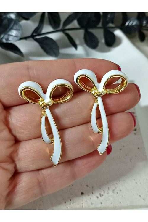 Beyaz Fiyonk Şık Kadın Küpe