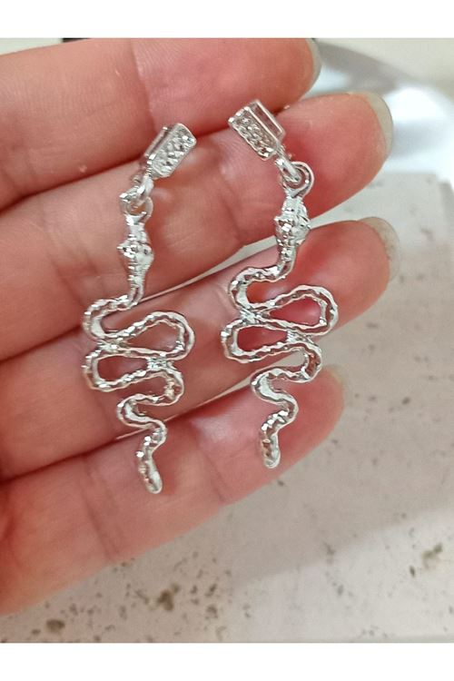 Gümüş Sallantılı Yılan Kadın Küpe