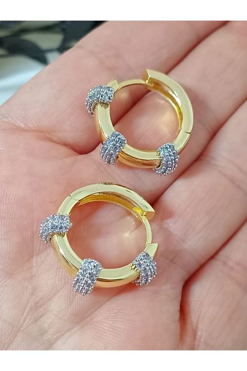 Gold Üç Sıra Taşlı Yuvarlak Halka Küpe