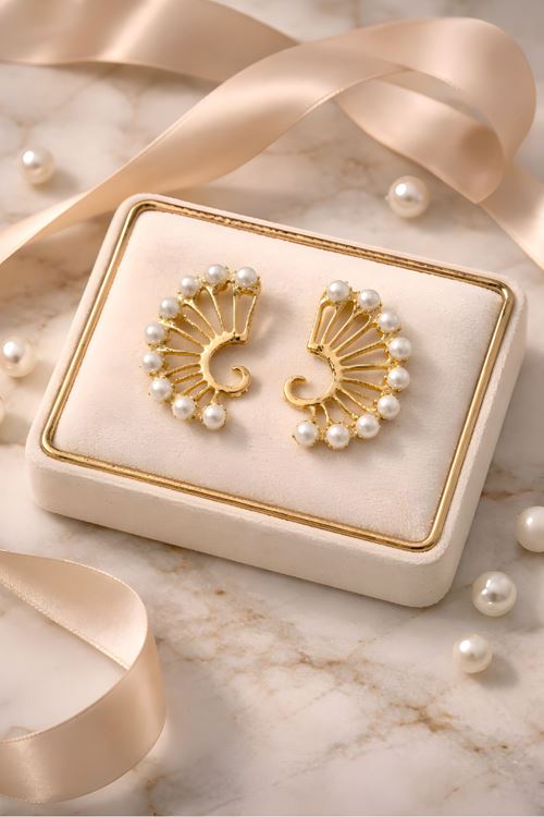 Gold İncili Küpe