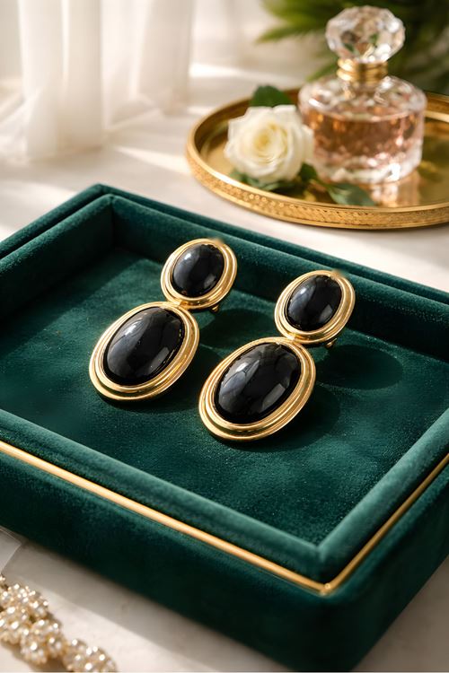 Gold Siyah Mineli Sallantılı Küpe
