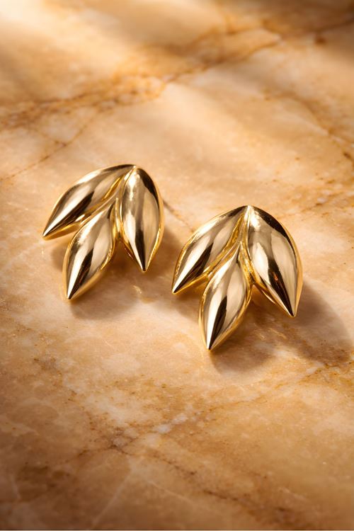 Gold Üç Yapraklı Küpe, Hafif