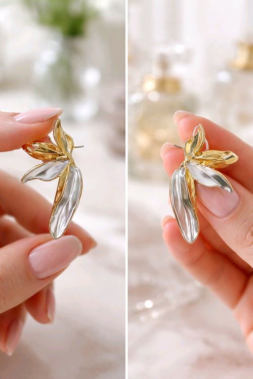 Gold-Beyaz Yarım Yaprak Küpe, Çok Hafif