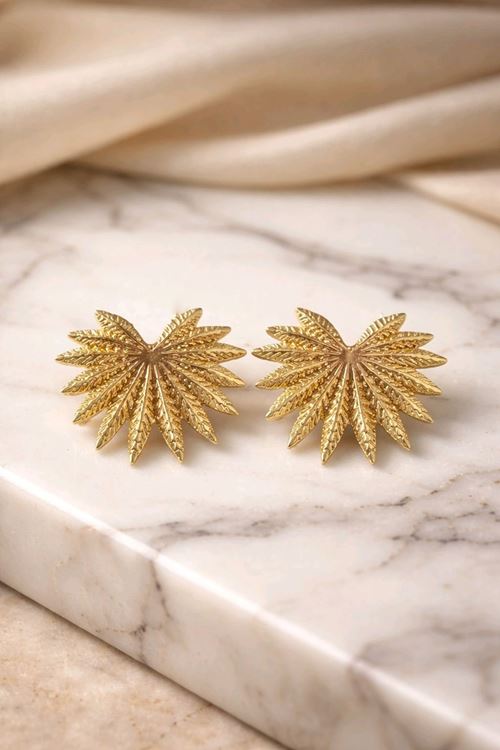 Gold Yarım Yıldız Küpe, Hafif