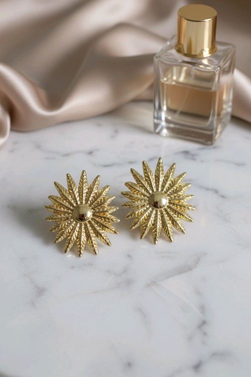 Gold Yıldız Küpe