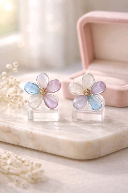 Gümüş Çok Renkli 2cm Şeffaf Çiçek Küpe İthal
