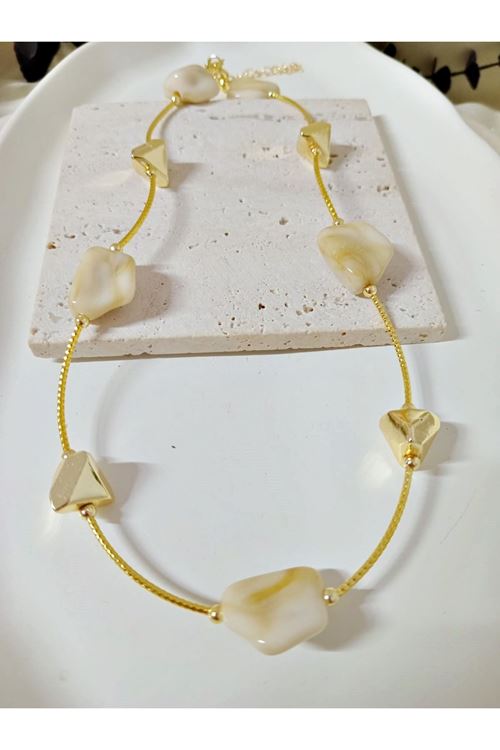 Krem Taşlı Gold Kadın Kolye
