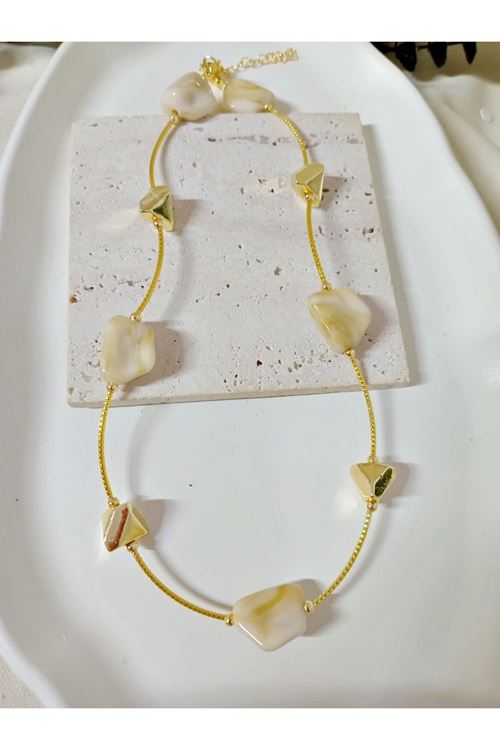 Krem Taşlı Gold Kadın Kolye