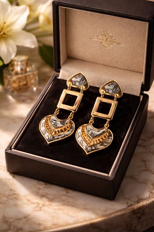 Gold Siyah Tonlu Etnik Hafif Küpe