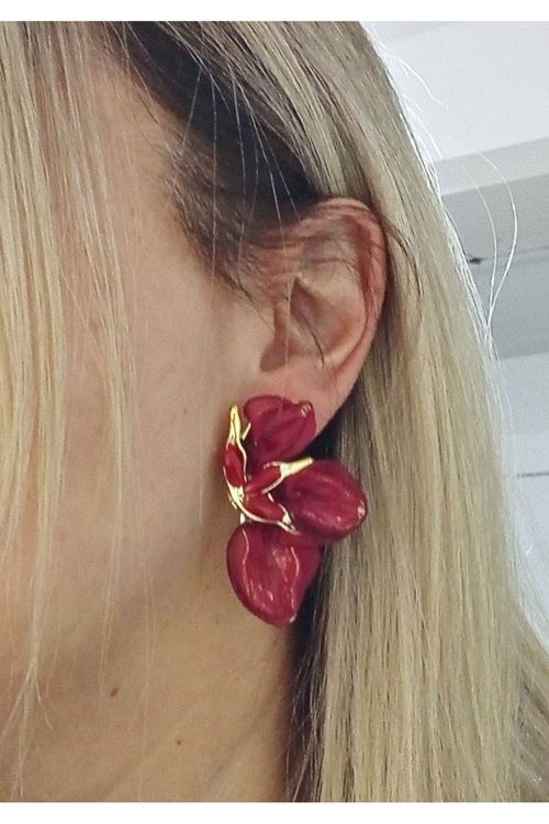 Marka Model, Kırmızı Tüllü Kadın Küpe