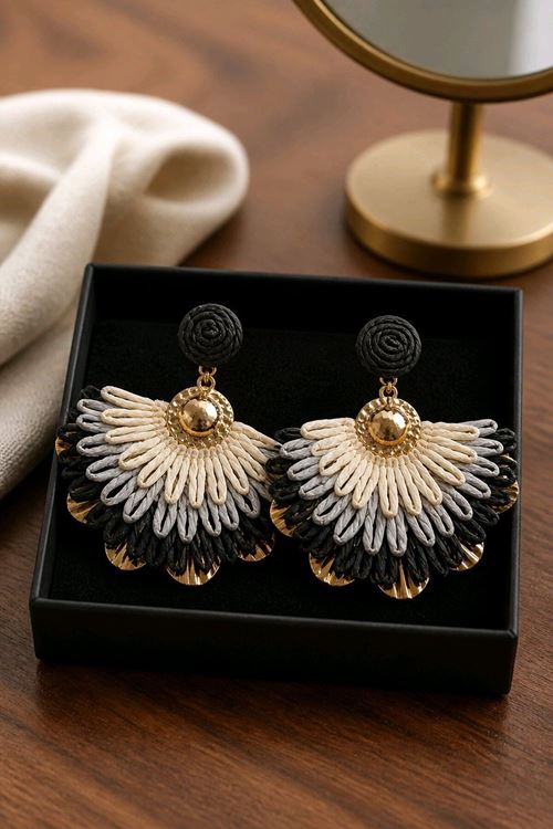 Siyah Gold Yelpaze Küpe
