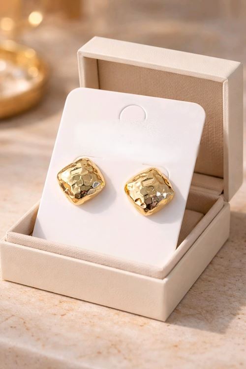 Gold Dalgalı Basic Kare Küpe, Çapı:1,5cm, Çok Hafif