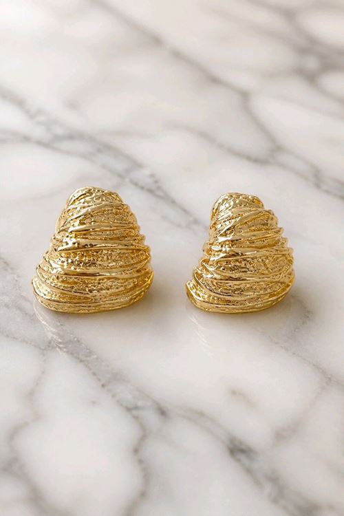 Gold Dokulu Yüzey Tasarım Küpe