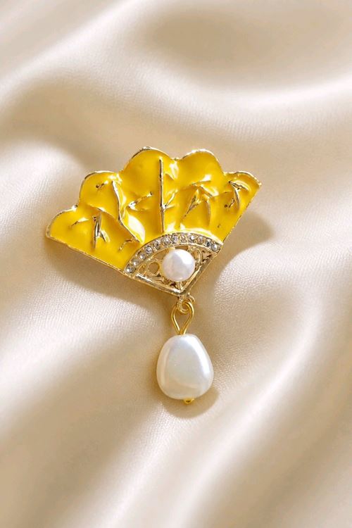 Sarı Yelpaze incili Broş, Uzunluk:4,5cm Genişlik:4cm