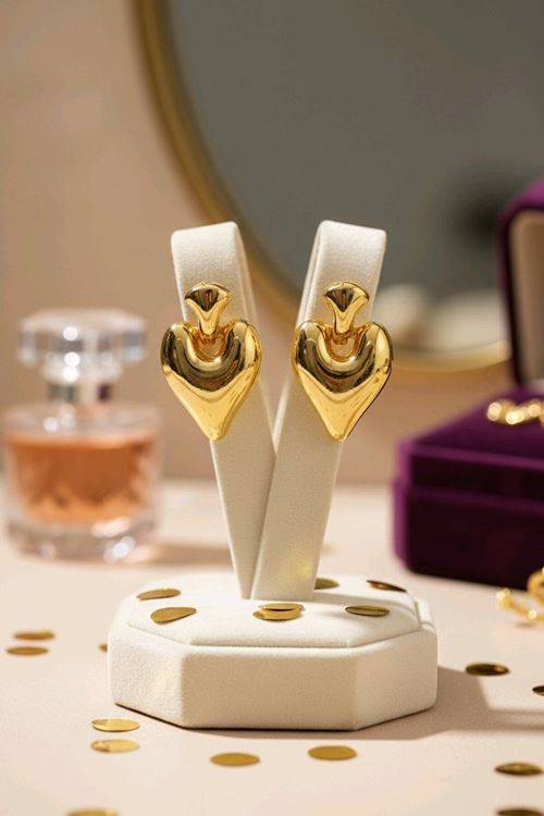 Gold Kalp Tasarım Kadın Küpe