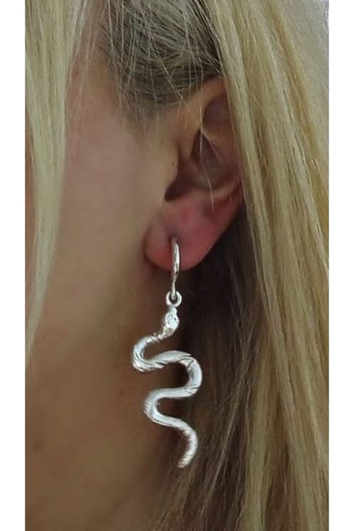 Gümüş Yılan Tasarım Büyük Kadın Küpe (7CM)