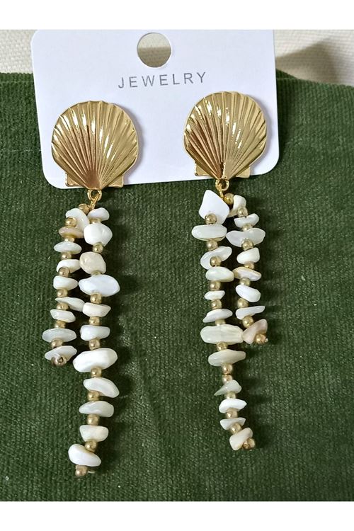 İstridye Midye Krem Çakıl Taşı Sallantılı Kadın Küpe