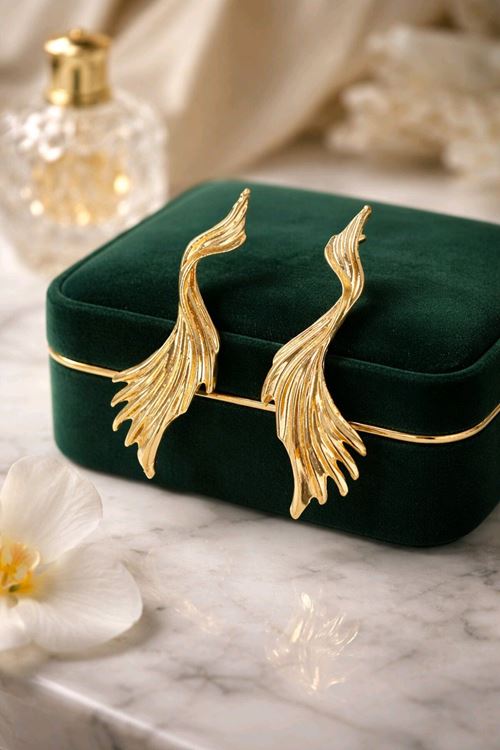 Gold Uzun Tasarım Küpe