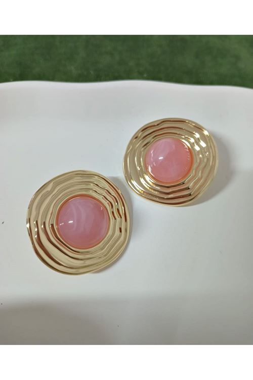 Gold Pembe Detaylı Hafif Şık Kadın Küpe